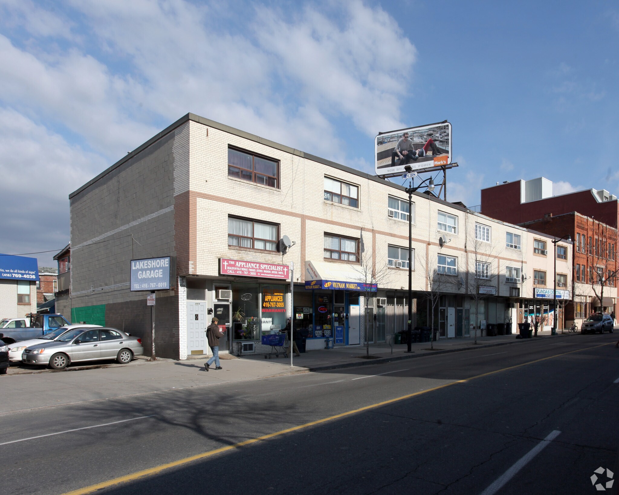 2772 Dundas St W, Toronto, ON for sale Primary Photo- Image 1 of 1