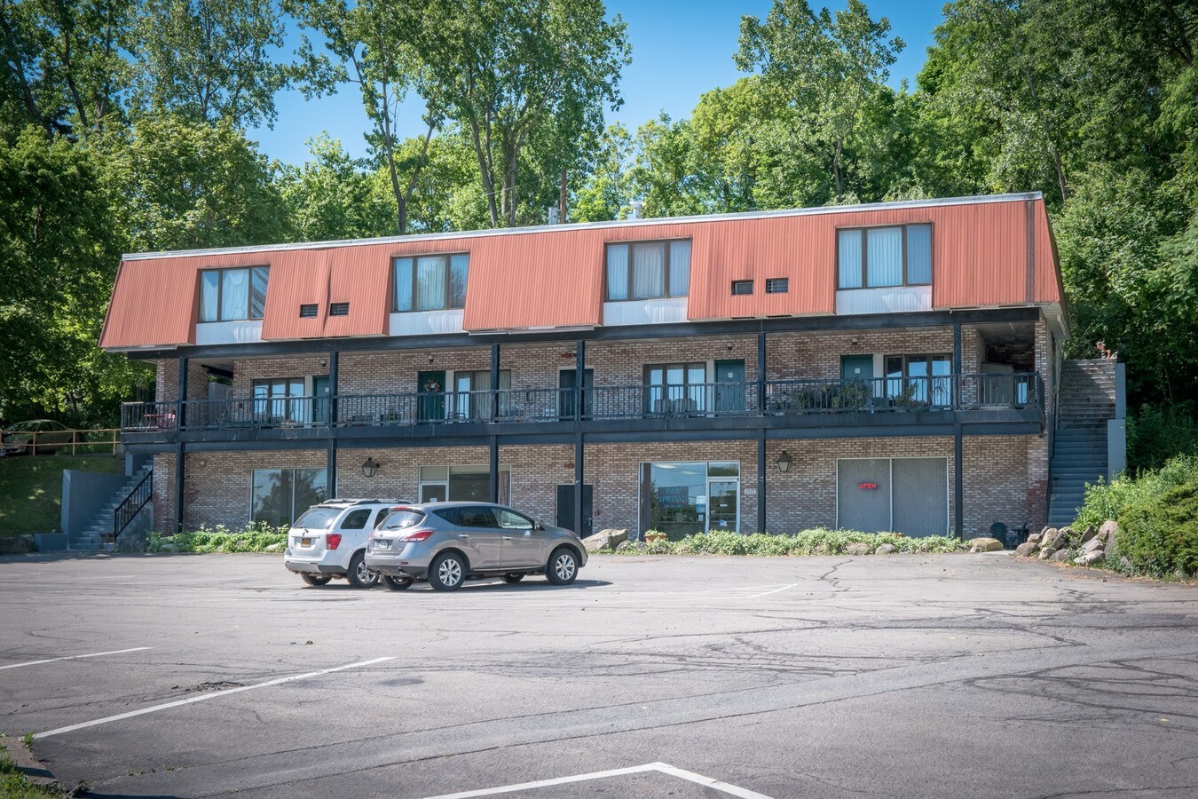 7323 Pittsford Palmyra Rd, Fairport, NY 14450