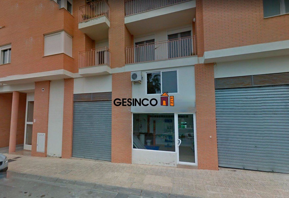 Retail in València for sale Building Photo- Image 1 of 2