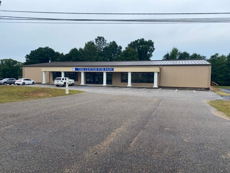 Portfolio of 5 Medical Offices portfolio of 4 properties for sale on LoopNet.com - Building Photo - Image 3 of 4