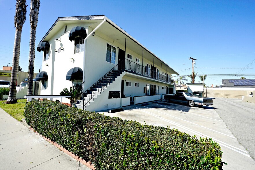 8329 Paramount Blvd Pico Rivera Ca 90660 Loopnet Com 8329 Paramount Blvd Pico Rivera Ca 90660 Loopnet Com