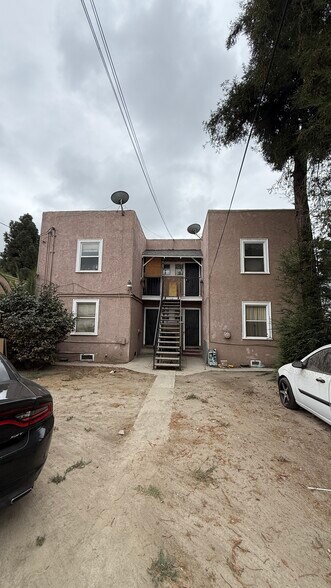 1307 W Martin Luther King Jr Blvd, Los Angeles, CA for sale - Building Photo - Image 2 of 8