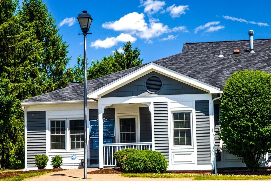 2333 N Triphammer Rd, Ithaca, NY 14850