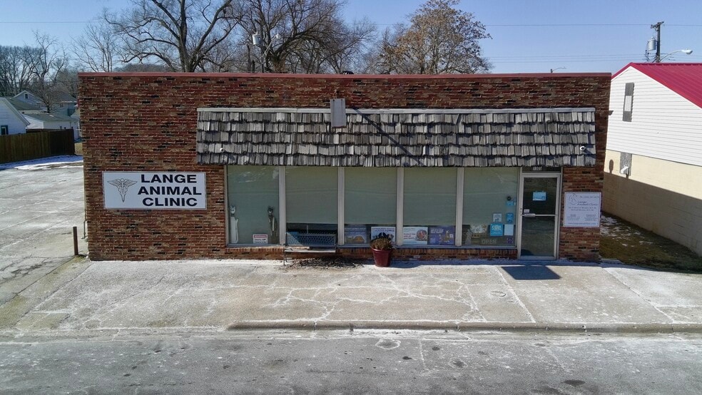 1305 Black St, Pekin, IL for sale - Building Photo - Image 2 of 25