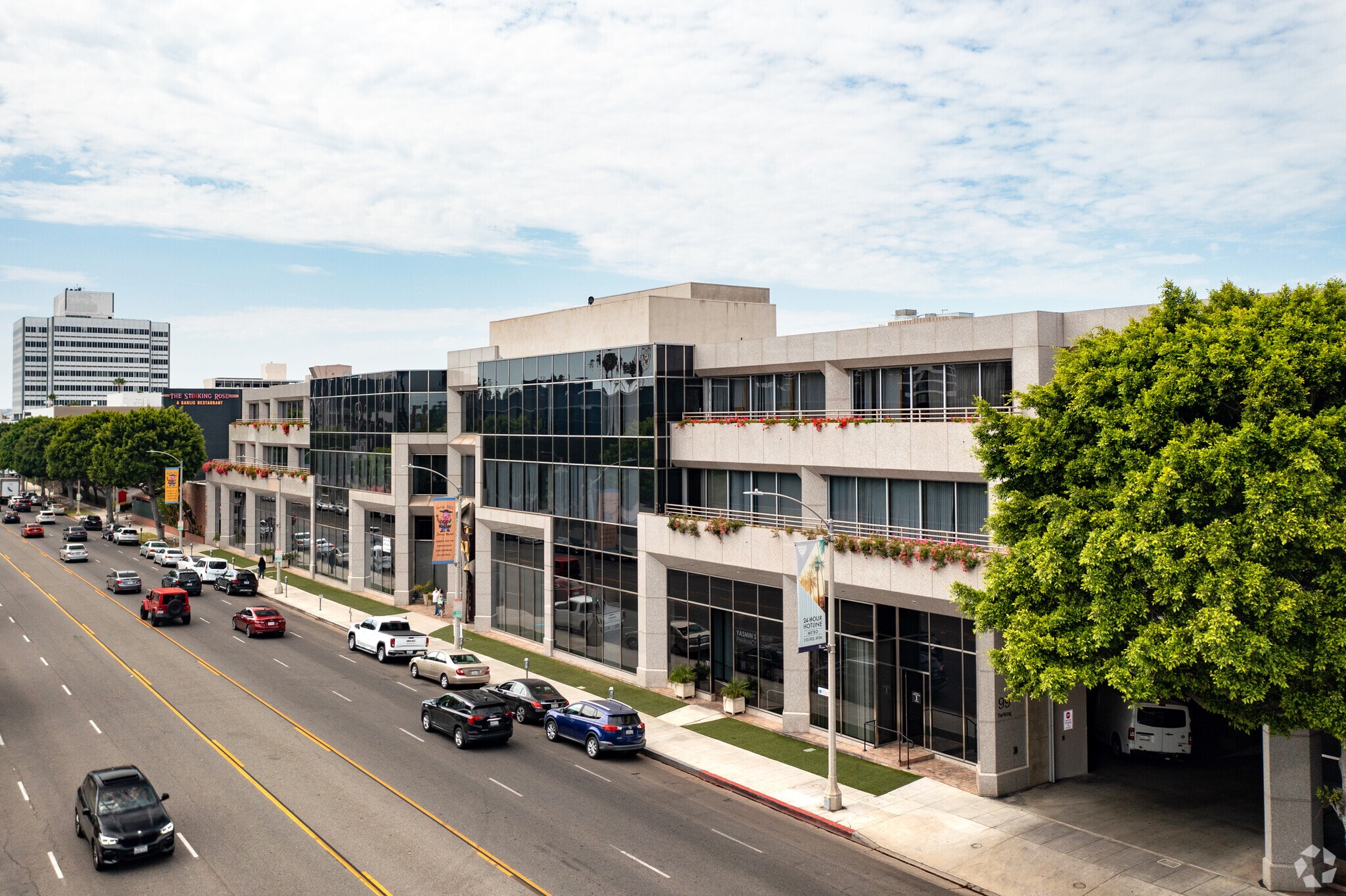 133 N La Cienega Blvd Beverly Hills Ca 90211 99 N La Cienega Blvd, Beverly Hills, CA 90211 - La Cienega Center | LoopNet