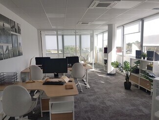 More details for 21 Avenue De Canteranne, Pessac - Office for Lease