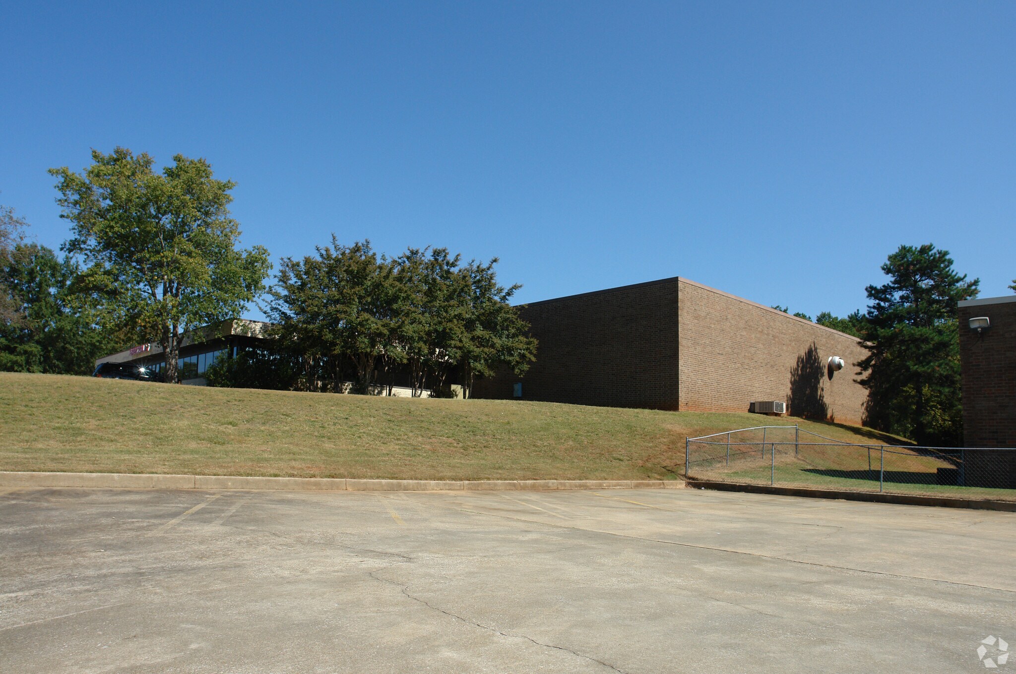 2660 Easterly Pl, Decatur, GA for sale Primary Photo- Image 1 of 1