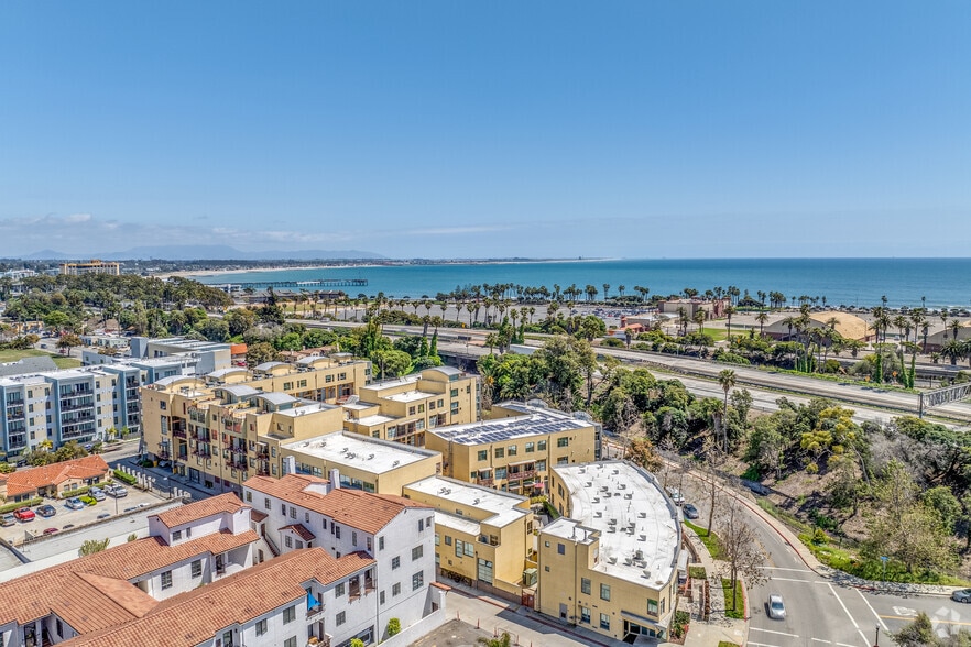 175 S Ventura Ave, Ventura, CA for lease - Building Photo - Image 2 of 26