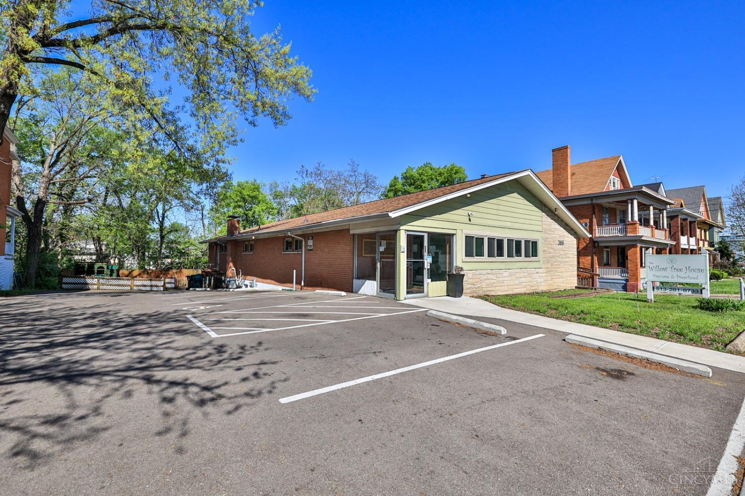 2651 Highland Ave, Cincinnati, OH for sale Building Photo- Image 1 of 39