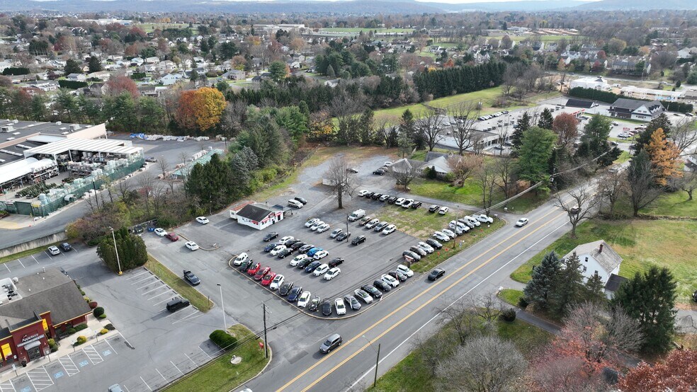 3720 Nazareth Pike, Bethlehem, PA for lease - Primary Photo - Image 1 of 7