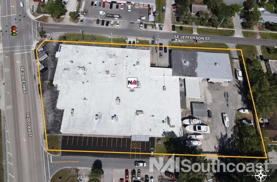 3601 SE Dixie Hwy, Stuart, FL for lease - Building Photo - Image 3 of 15