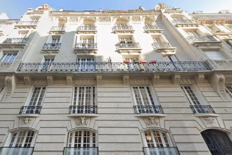24 Rue Chaptal, Paris for lease Building Photo- Image 1 of 9