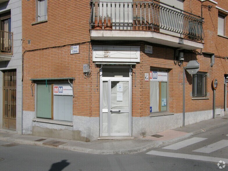 Retail in Manzanares el Real, Madrid for lease - Interior Photo - Image 1 of 1