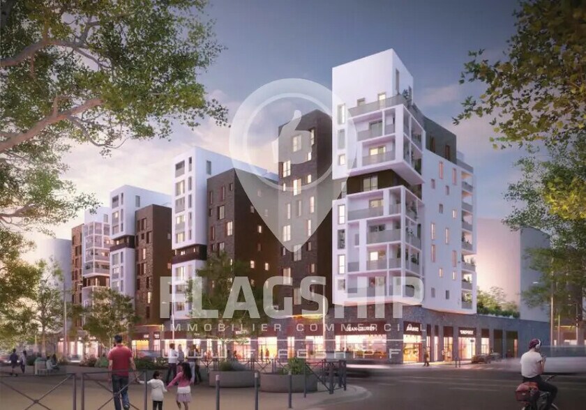 Retail in Aubervilliers for lease - Building Photo - Image 1 of 2