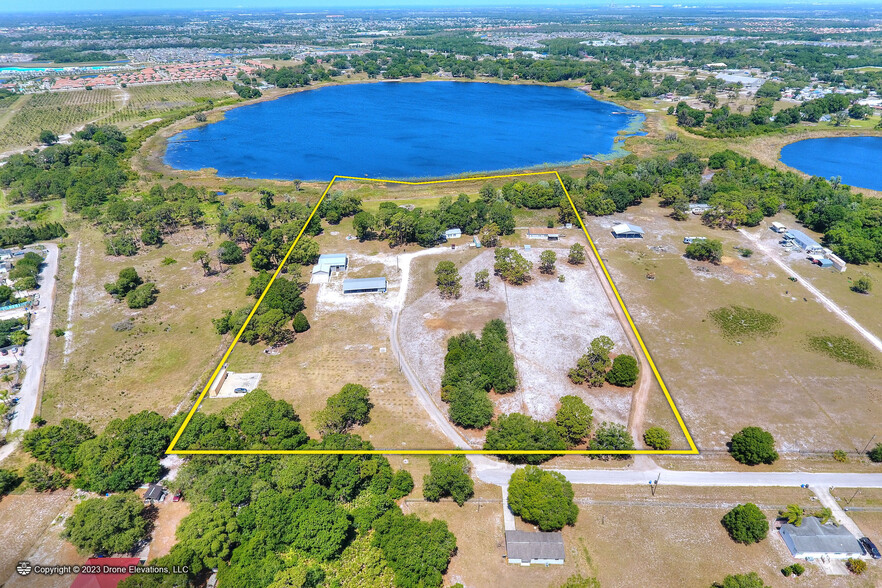 5514 Hillsborough St, Wimauma, FL for sale - Primary Photo - Image 1 of 11