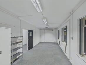 14 Knutsford Way, Chester for lease Interior Photo- Image 2 of 5