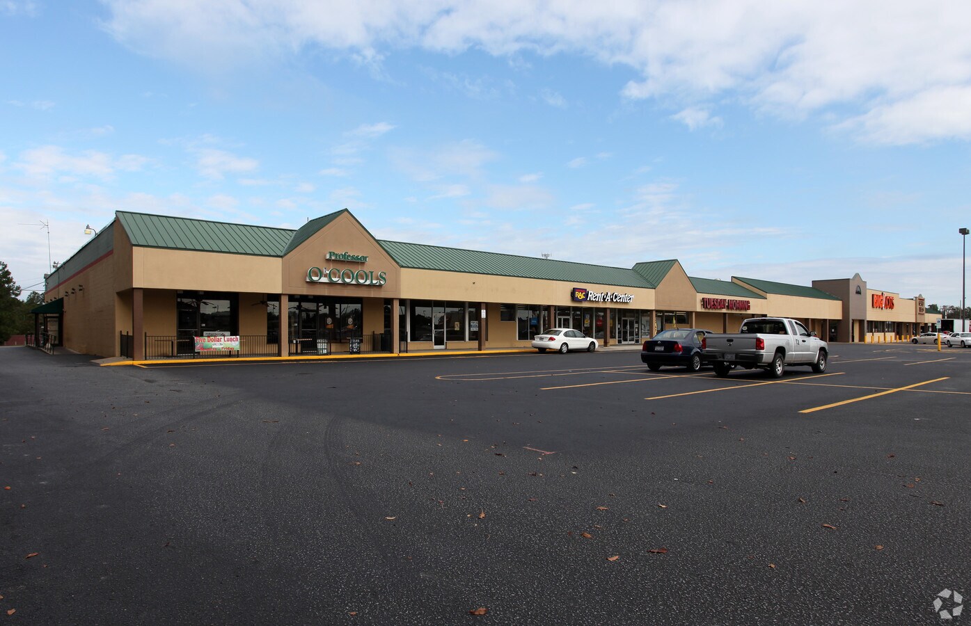 605611 SE Greenville Blvd, Greenville, NC 27858