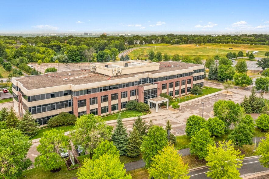 1515 Central Pky, Eagan, MN 55121 Eagan Central