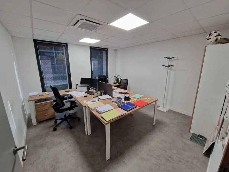 Flex in Eysines for sale - Interior Photo - Image 3 of 13