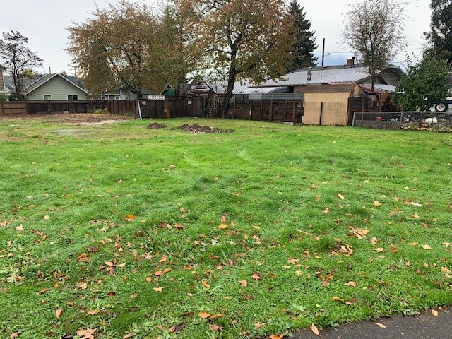 9639 SE Foster Rd, Portland, OR for sale - Building Photo - Image 1 of 1