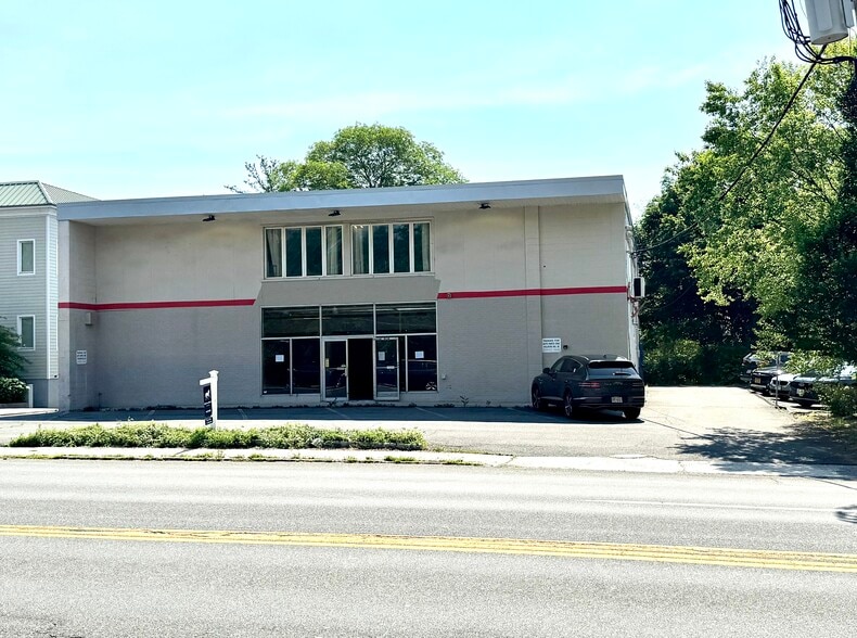 1395 Boston Post Rd, Larchmont, NY for sale - Building Photo - Image 1 of 9