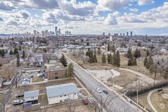 7730 101 Ave NW, Edmonton, AB - AERIAL  map view - Image1