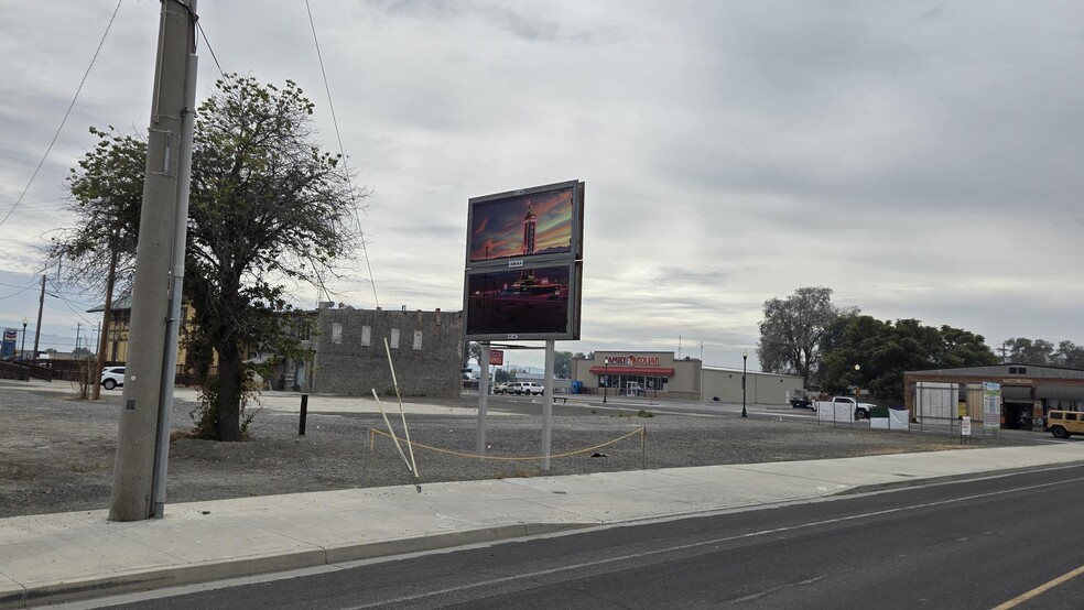 1070 Cornell Ave, Lovelock, NV for sale - Building Photo - Image 3 of 13