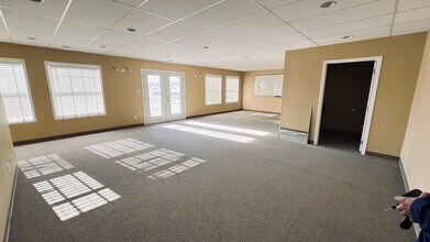 5020 Lac St Ann Trl, Onoway, AB for lease Interior Photo- Image 2 of 6