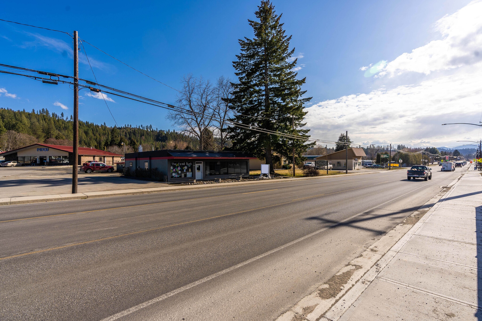 6665 S Main St, Bonners Ferry, ID 83805 Retail for Sale