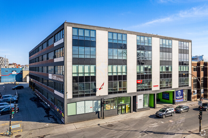 540-560 Av Beaumont, Montréal, QC for lease - Building Photo - Image 1 of 7