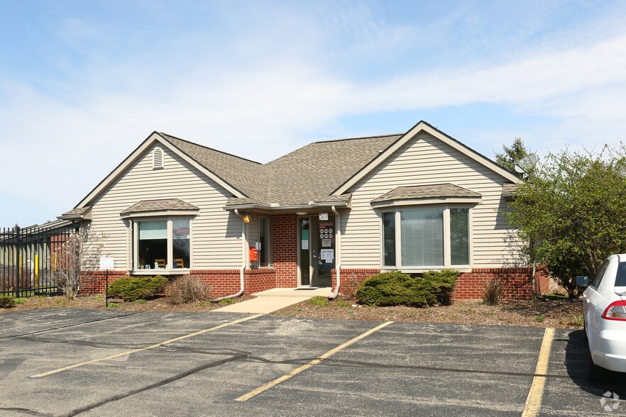 2200 Airey Ct, Ann Arbor, MI for sale - Primary Photo - Image 1 of 1