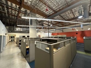 10947-10953 Pendleton St, Sun Valley, CA for lease Interior Photo- Image 1 of 1