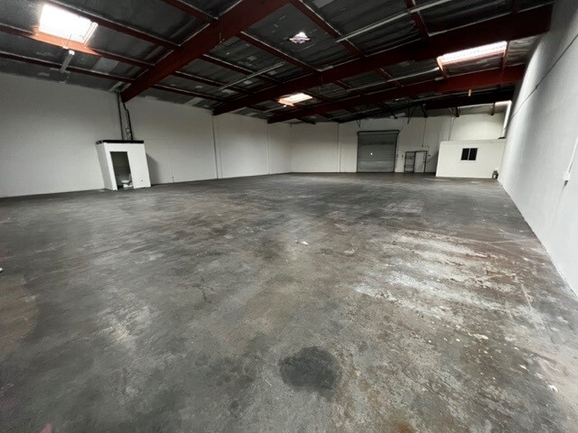 19449 Walnut Dr S, City Of Industry, CA for lease - Interior Photo - Image 3 of 12