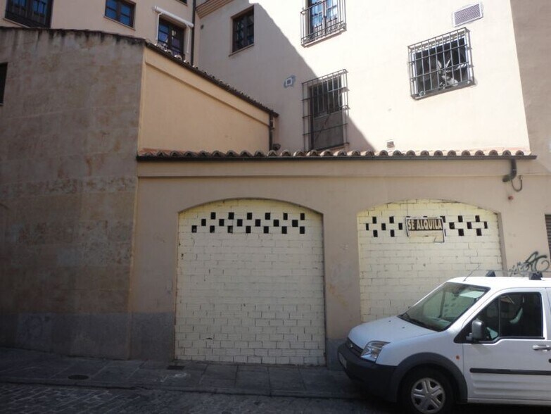 Retail in Salamanca for lease - Building Photo - Image 2 of 5