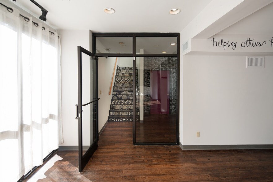 771 E Brookhaven Cir, Memphis, TN for lease - Interior Photo - Image 3 of 9