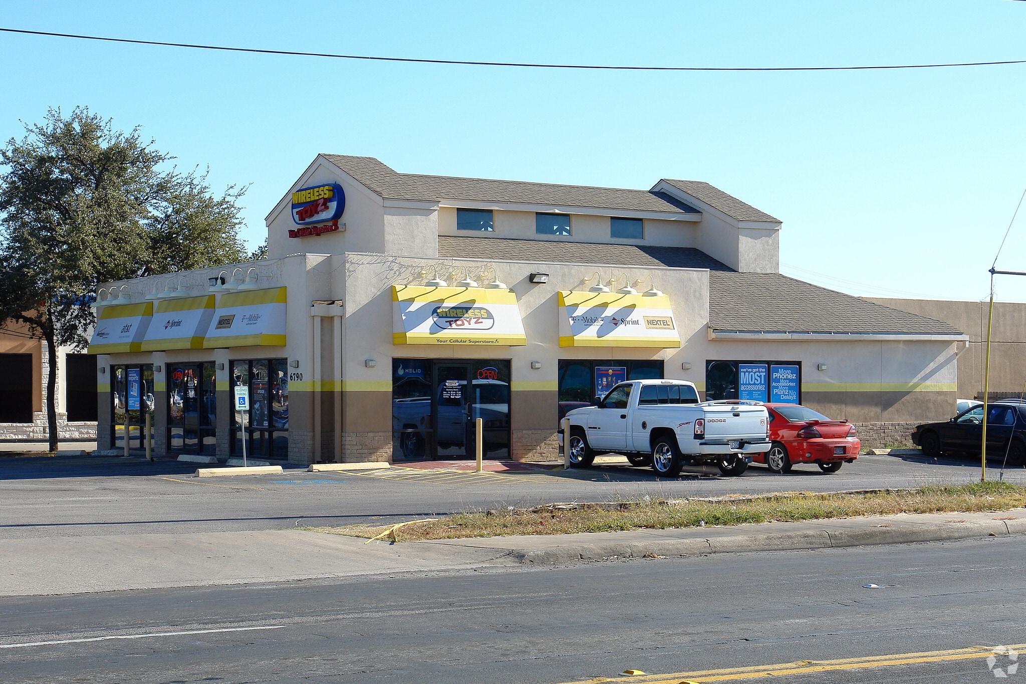 6790 Bandera Rd, San Antonio, TX 78238