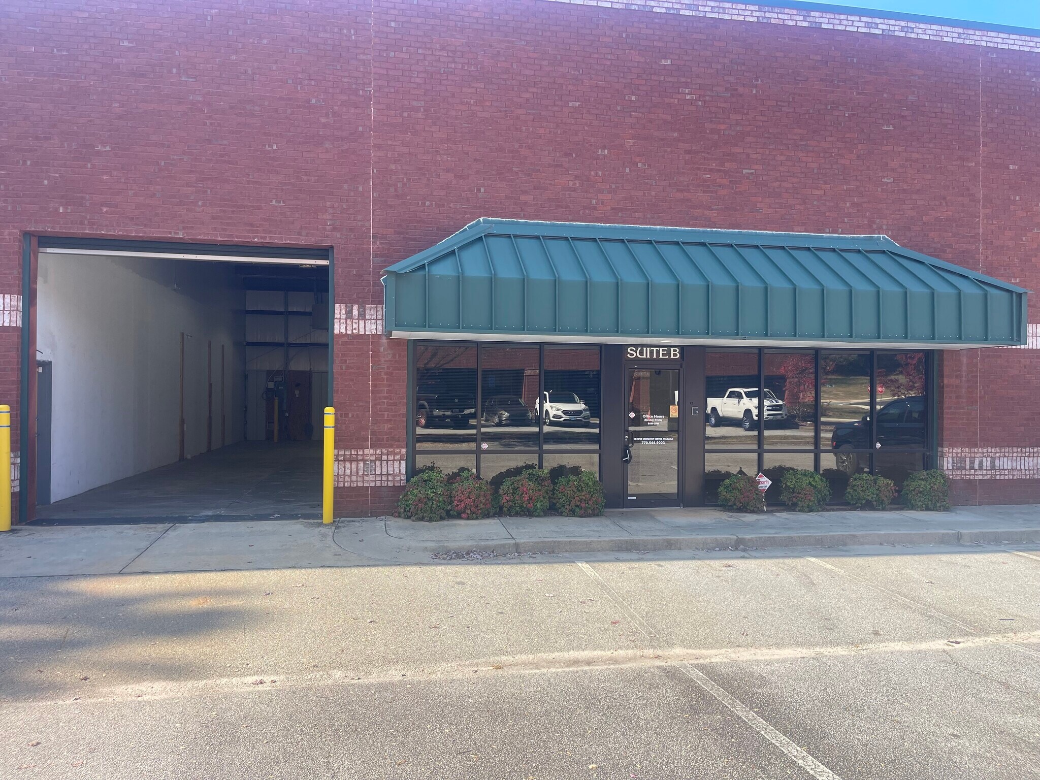 2073 Westside Ct, Snellville, GA for lease Interior Photo- Image 1 of 6