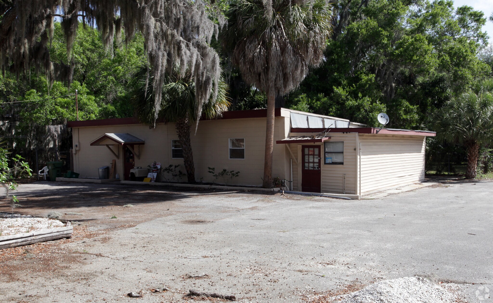 311 8th St E, Bradenton, FL for sale Primary Photo- Image 1 of 1