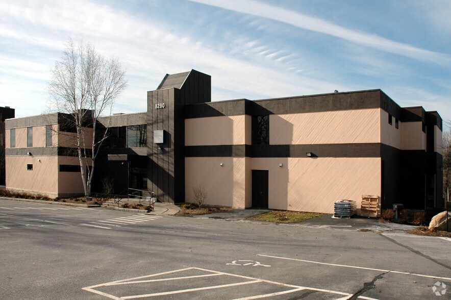 8280 Willett Pky, Baldwinsville, NY 13027 Radisson Health Park