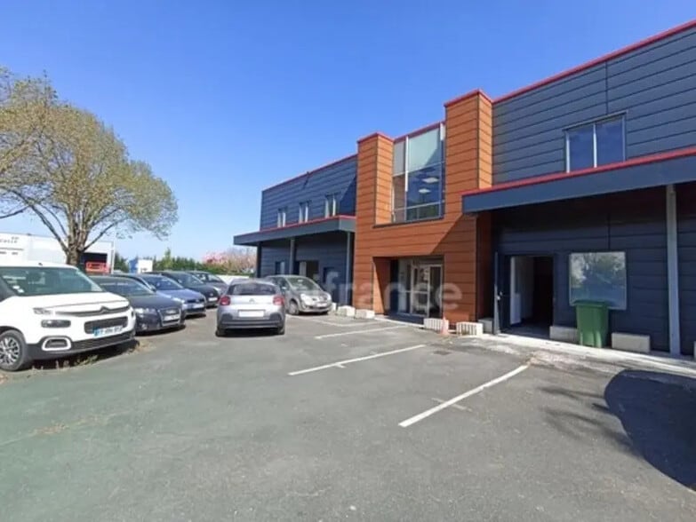 Flex in Guibeville for lease - Building Photo - Image 1 of 8