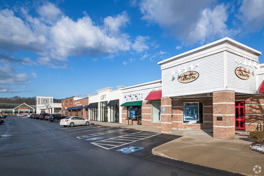 180-188 County Rd, Barrington, RI for sale - Primary Photo - Image 1 of 1