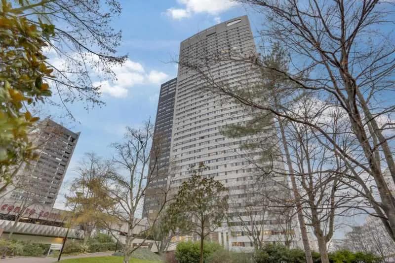 20 Ter Rue De Bezons, Courbevoie for sale Building Photo- Image 1 of 2