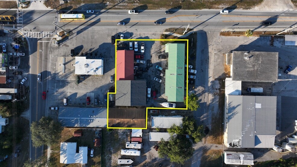 2019 1/2-2021 E Main St, Lakeland, FL for sale - Building Photo - Image 2 of 8