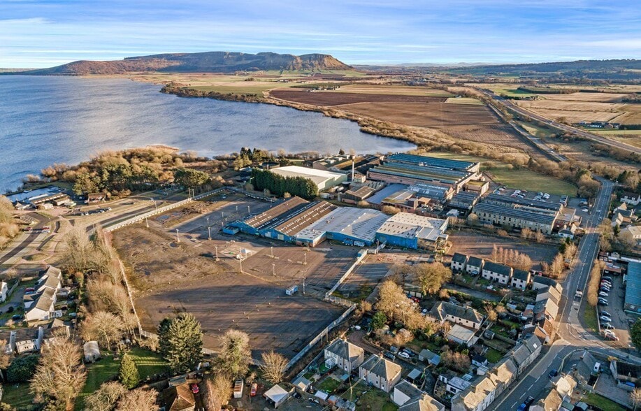 Bridgend, Kinross for lease - Building Photo - Image 2 of 8