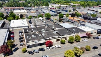1125 & 1133 Commerce Ave, Longview WA 98632 - Retail Space