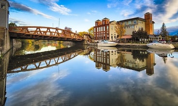 6 N Main St, Fairport, NY for lease Interior Photo- Image 1 of 5