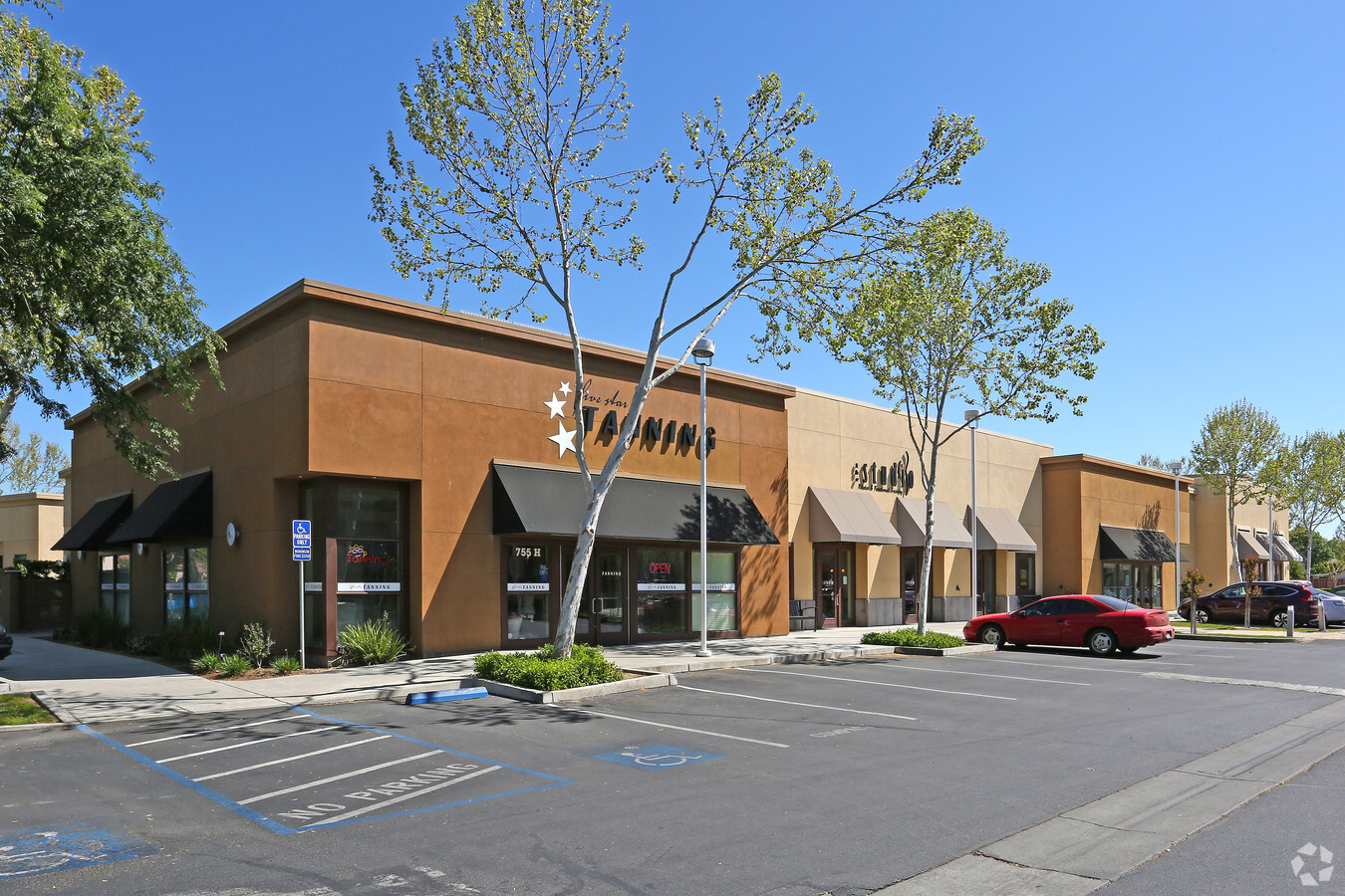 731-779 E Yosemite Ave, Merced, CA, 95340 - Office/Retail Space For ...