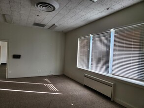 2220 Capital Blvd, Raleigh, NC for lease Interior Photo- Image 2 of 2