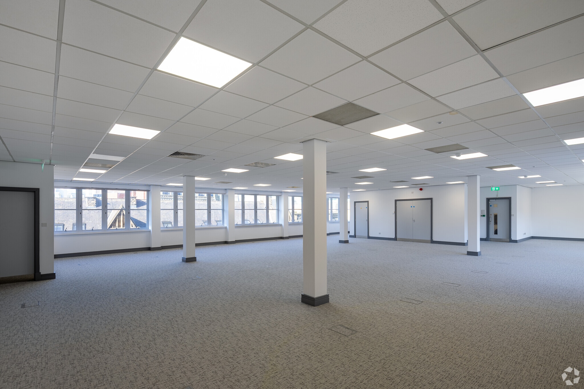 Boar Ln, Leeds for lease Interior Photo- Image 1 of 7