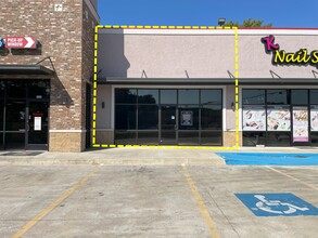 2807 S Main St, Lindale, TX for lease Building Photo- Image 1 of 2